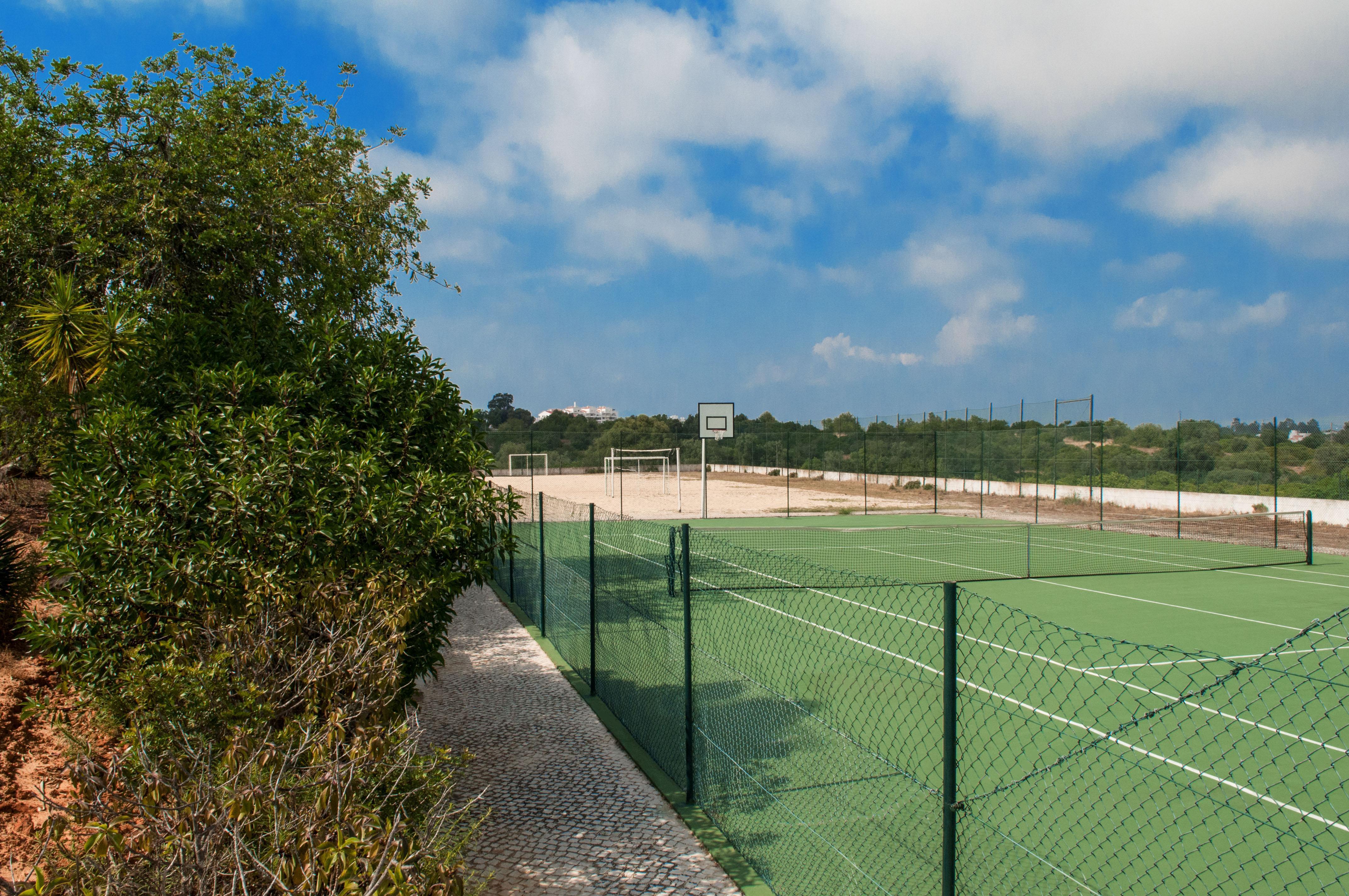 Vitors Plaza Aparthotel Portimao Exterior photo