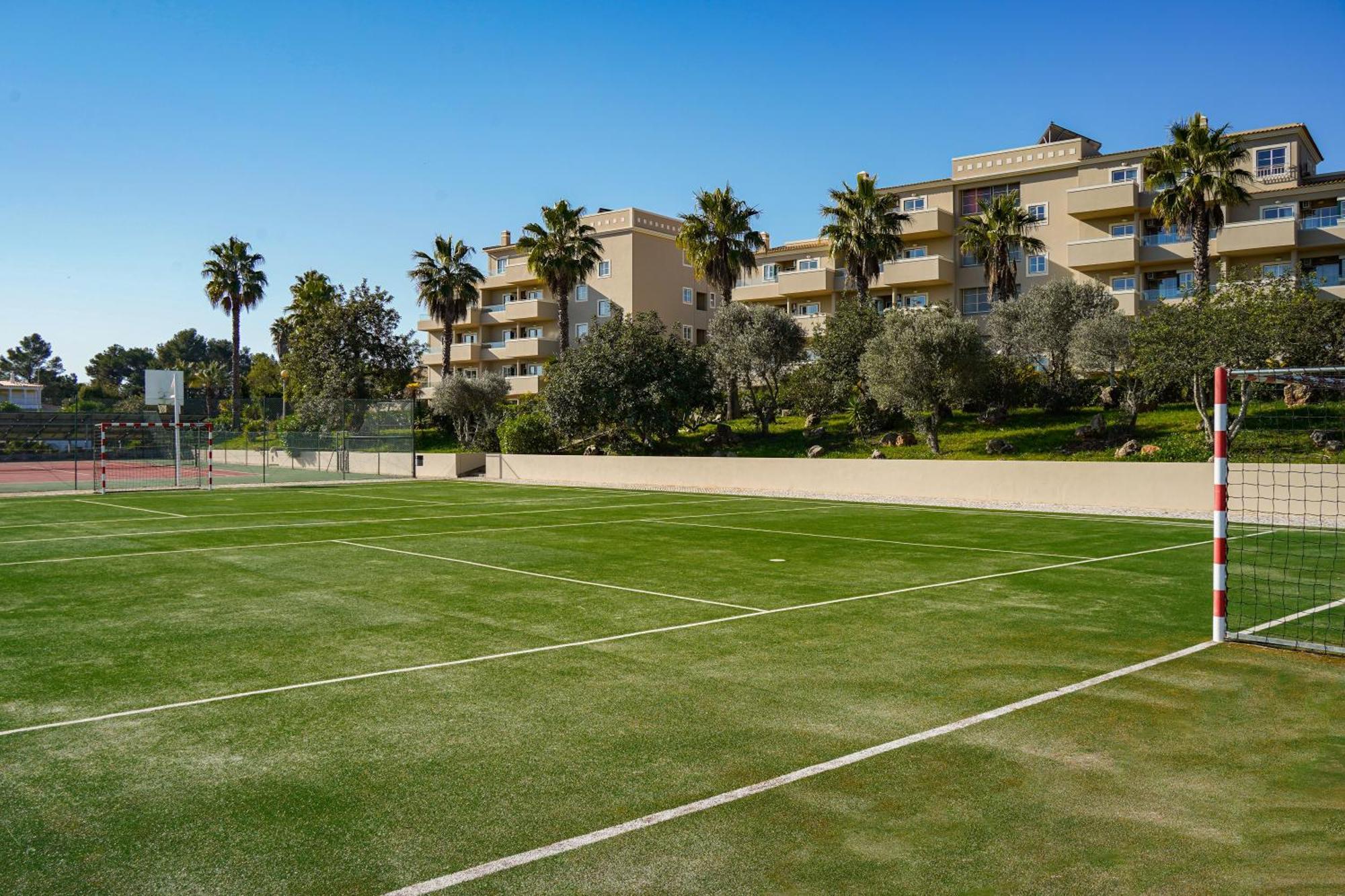 Vitors Plaza Aparthotel Portimao Exterior photo